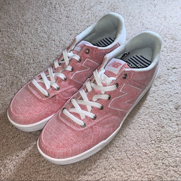 New Balance Other - RARE BNWT New Balance 300 Vintage Tennis Shoes